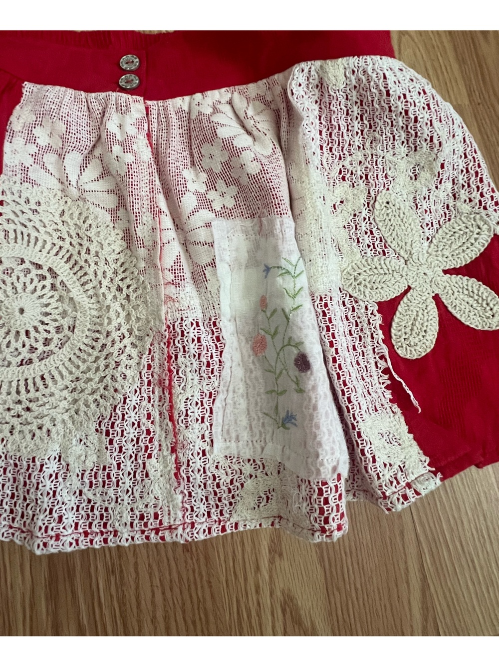 POL Red and Cream Patchwork Tank Top - Picture 2 of 7